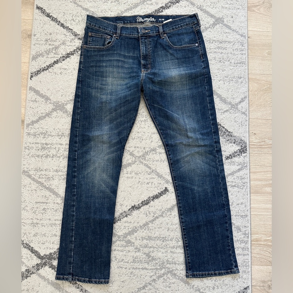 (2) Wrangler Men’s Slim Jeans - size 36x30 - Picture 7 of 11